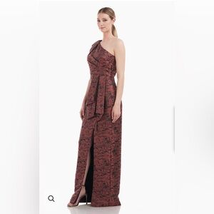 Kay Unger Serena Gown